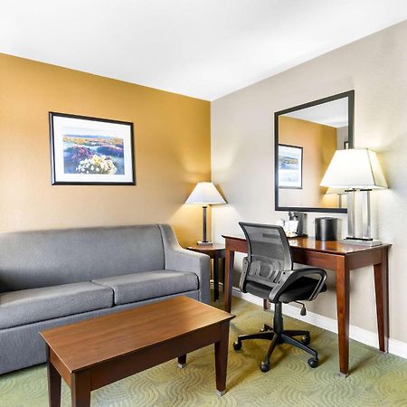 Best Western California City Inn & Suites Exteriér fotografie