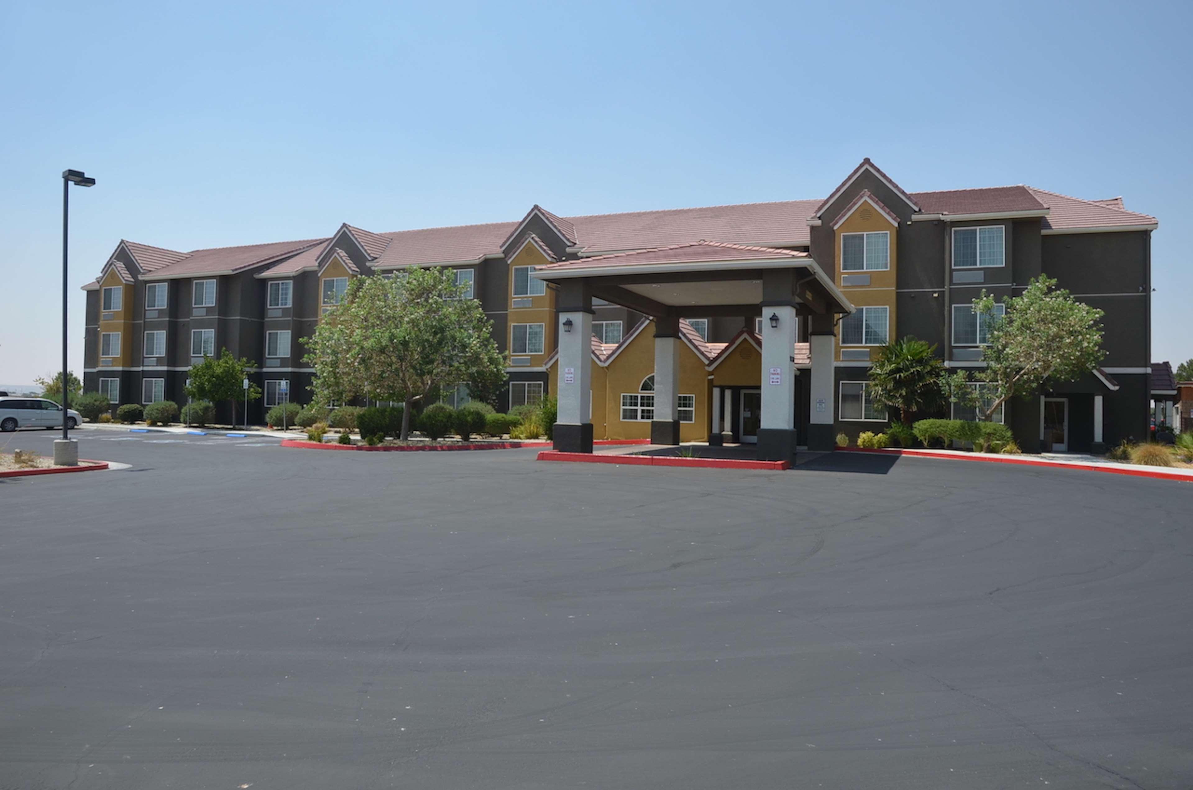 Best Western California City Inn & Suites Exteriér fotografie