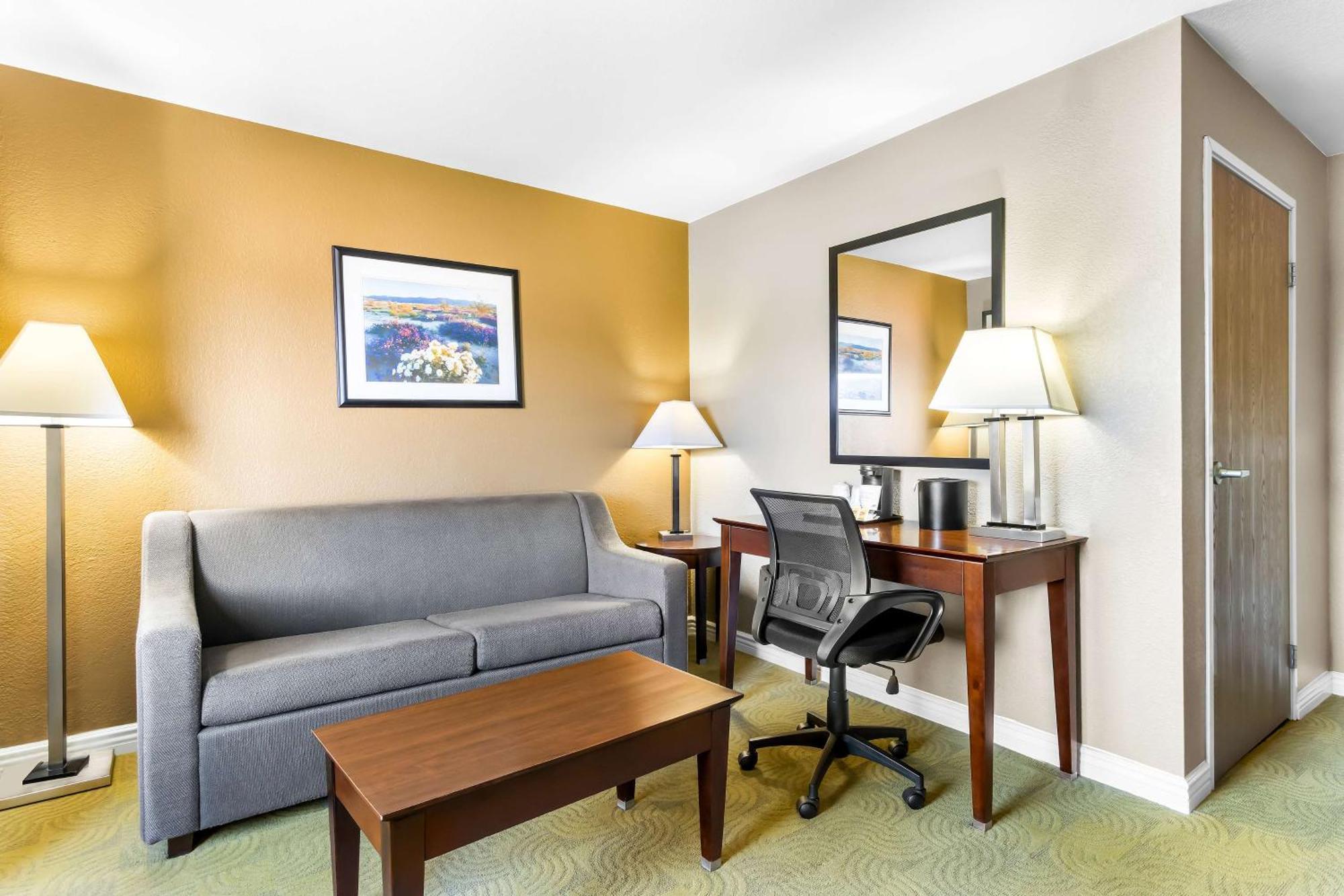Best Western California City Inn & Suites Exteriér fotografie